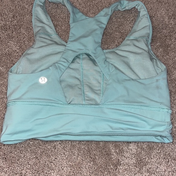 lululemon sports bra - Picture 2 of 4